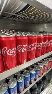 مشروب غازي كوكاكولا كلاسيك (Coca-Cola)