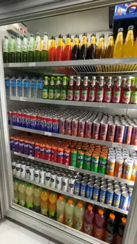 مشروبات غازية متنوعة - فانتا (Fanta)