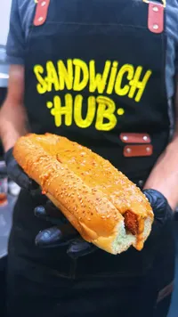ساندويتش دجاج مقرمش - ساندويتش هاب (Sandwich Hub)