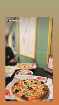 بيتزا خضار وزيتون أسود