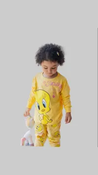 طقم بيجامة أطفال بطبعة تويتي (Tweety)
