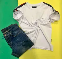طقم ملابس رجالي صيفي - تومي هيلفيغر ولافينتو (Tommy Hilfiger & Lavento)