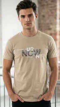 تيشيرت بطبعة "UR NOW NT"