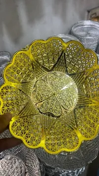 صحن ذهبي زهري بنقش هندسي