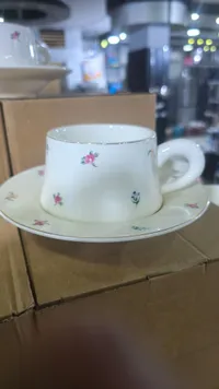 مج نسكافيه بورسلين - تصميم زهور