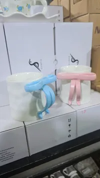 مج نسكافيه سيراميك بمقبض ملون
