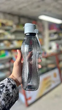 قارورة مياه رياضية