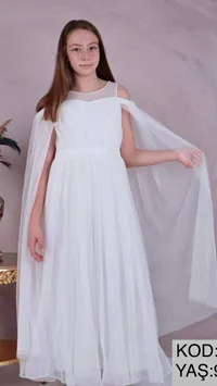 فستان سهرة أبيض للبنات