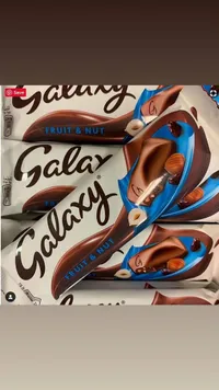 شوكولاتة بالحليب مع الفواكه والمكسرات - جالكسي (Galaxy)