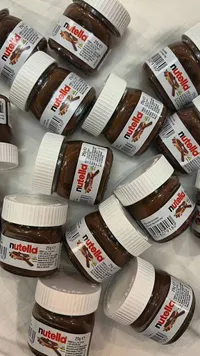 كريمة البندق بالكاكاو - نوتيلا (Nutella)