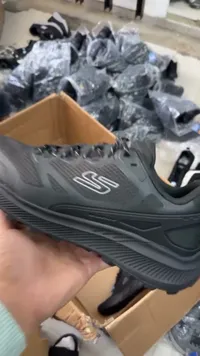 حذاء رياضي شبابي - سكيتشرز (Skechers)