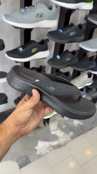 شبشب رجالي - سكيتشرز (Skechers)