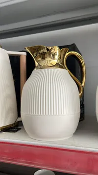 إبريق حراري فاخر - تصميم كلاسيكي