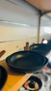 مقلاة تيفال غير لاصقة