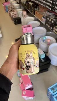مطرة مياه معدنية بتصميم لابيوبو (Labubu)