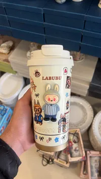 كوب حافظ للحرارة بتصميم لابوبو (Labubu)