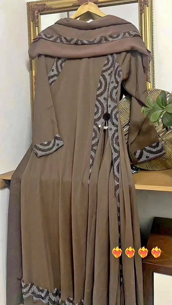 عباية نسائية مطرزة - ملابس نسائية - سوق غزة
