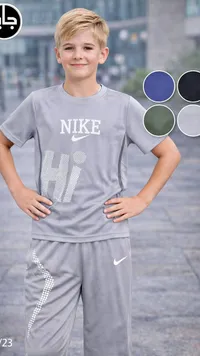 طقم ملابس رياضية للأطفال - نايكي (Nike)