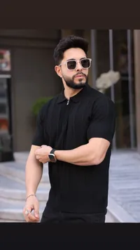 تيشيرت بولو رجالي أسود بسحاب