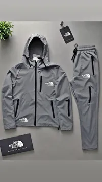 طقم رياضي رجالي - ذا نورث فيس (The North Face)