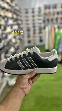 حذاء رياضي سوبر ستار - أديداس (Adidas)