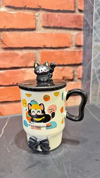 كوب سيراميك بتصميم قطة مرحة (Cute Cat Mug)