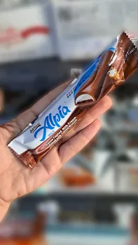أصابع بسكويت بالكاكاو محشوة بكريمة الحليب - ألبيا (Alpia)