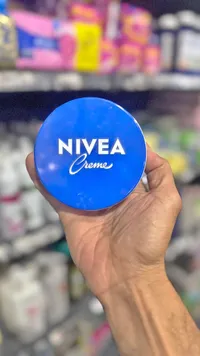كريم مرطب للبشرة - نيفيا (Nivea)