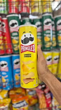 رقائق البطاطس بنكهة الجبنة - برينجلز (Pringles)