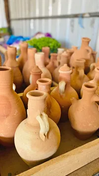 أباريق فخار تقليدية