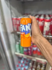 مشروب غازي بنكهة البرتقال - فانتا (Fanta)