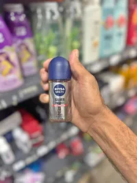 مزيل عرق رول أون سيلفر بروتكت للرجال - نيفيا (Nivea)