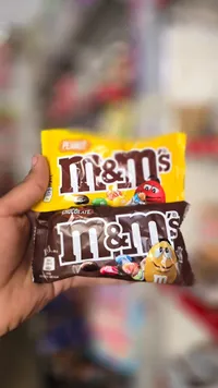 حبيبات الشوكولاتة - إم آند إمز (M&M's)
