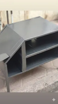 منقل شواء معدني بفتحات جانبية