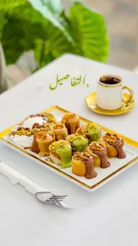 طبق ميني بان كيك مشكل - التفاصيل