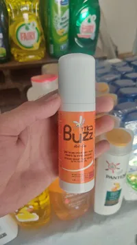 طارد حشرات رول أون - Buzz (Buzz)