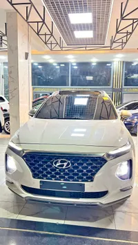 سيارة هيونداي سانتافي (Hyundai) - سوق غزة