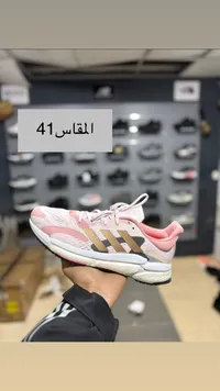 حذاء رياضي أديداس - مقاس 41