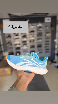 حذاء رياضي شبابي أزرق - مقاس 40