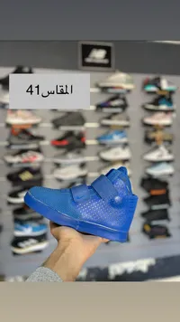 حذاء نايك أزرق رياضي - مقاس 41