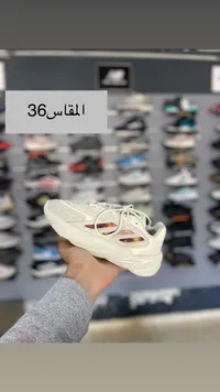 حذاء رياضي للأطفال - أديداس أوزيغو (Adidas)