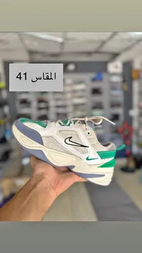 حذاء رياضي - نايكي (Nike)