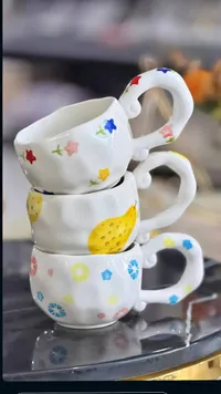 طقم أكواب سيراميك ملونة بتصاميم عصرية