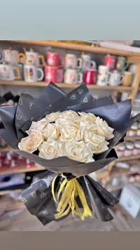 باقة زهور صناعية - ورد أبيض