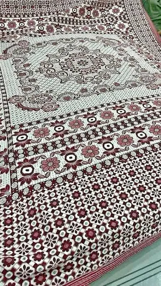 غطاء سرير مزخرف بنقوش شرقية - مفروشات - سوق غزة