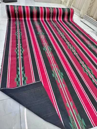 سجادة أرضية بتطريز فلسطيني تراثي
