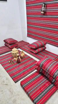 جلسة أرضية تراثية مطرزة