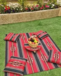 طقم جلسة أرضية تراثية مع وسائد