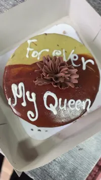 كيك فوريفر ماي كوين - Forever My Queen