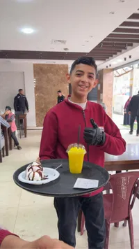 بوظة بالشوكولاتة والفانيليا